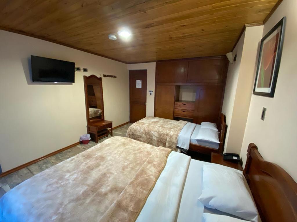 Hotel Buenaventura Пасто Экстерьер фото